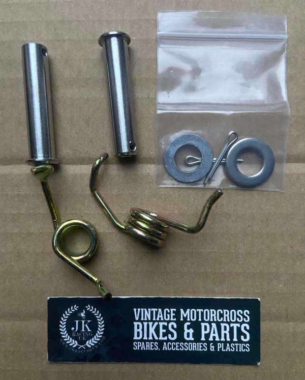 Kawasaki KX125 KX250 1988-96 KX500 1988-2004 KDX 1991-05 Foot Pegs pins+springs